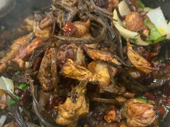 茶树菇香辣鸡煲-清真重庆巴爷香辣鸡煲(南小巷店)