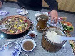 -阿婆情腊排骨火锅(金虹路店)