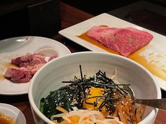-焼肉まんぐう