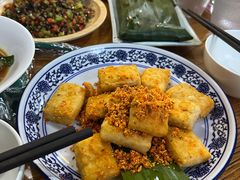-蜗牛小馆醉乡民谣云南菜(惠新西里店)