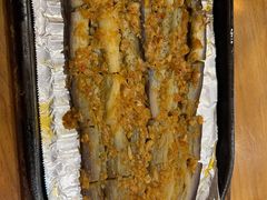 茄子-老东镇啤酒屋海鲜加工·蒸汽海鲜·海鲜烧烤(台东店)