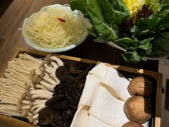 -快乐小羊·内蒙牛羊肉火锅(流花中心店)