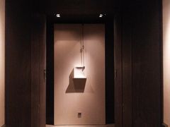 两间可以合并门口装饰-上海柏悦酒店