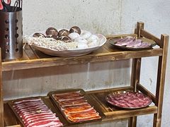 -秋香家韩式炭火烤肉(磐石路店)