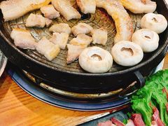 -猪小牛烤肉(青塔店)
