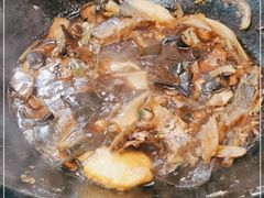 -忆乡情铁锅炖鱼饭店(延庆店)