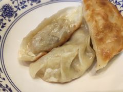 -蒙自源米线大王(东站店)