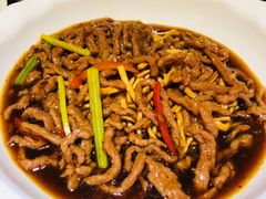 馓子牛肉丝-刘胖子家常菜·蹄花焖藕(兴业店)