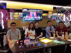 -好乐迪(张扬路八佰伴店)
