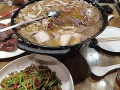 -大宝全猪馆(南京路店)