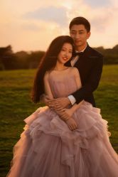 -雪中彩影婚纱摄影·微光艺术中心