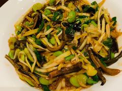 宁式鳝丝-大海中餐厅(宁波春晓世茂希尔顿逸林酒店)