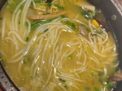 -妈妈故事米线(市府恒隆店)