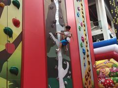 -蒙特利亲子乐园