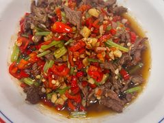 鲜炒黄牛肉-憨伢子·家常菜小食堂·有锅气の炒菜(江汉路店)