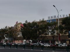 -万宝财富商业广场