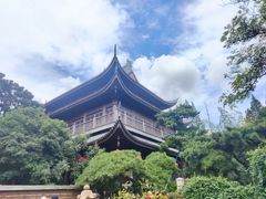 -龙华寺