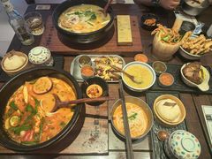 -银米·云南传统过桥米线(双廊黑金冠店)
