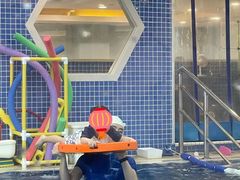 -戊辰亲子游泳俱乐部