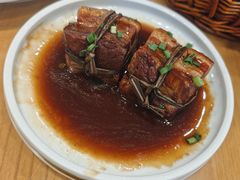 稻草扎肉-品鲜村农家菜·阳澄湖大闸蟹(总店)
