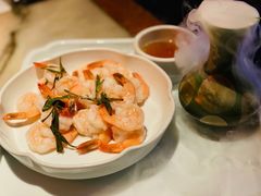 龙井凤尾虾-桂满陇·景观餐厅(新世界店)