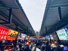 -大学城夜市