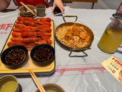 -肥肥虾庄·金牌油焖大虾(杨园滨江时代walk店)