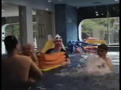 -龙格亲子游泳俱乐部(南宁中心店)