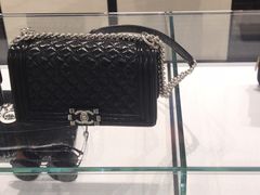 -CHANEL BEAUTÉ(圆方店)