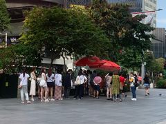 -詹爷爷乌节路街头冰淇淋