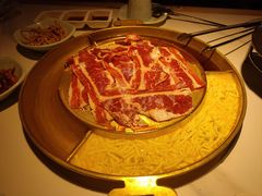 -猪啊牛呀羊啊铜盘烤肉(正大广场店)