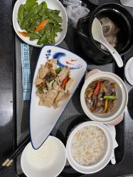 -爱月坊产后护理中心(万达店)