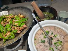 -费大厨辣椒炒肉(黄兴中心广场店)