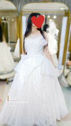 -LA GRACE高端婚纱礼服定制馆