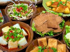 -黔有有贵州酸汤夺夺粉火锅(五味十字店)