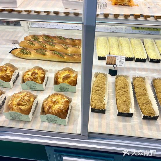 艺晨烘焙(兴隆路店)