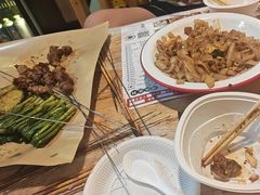 -郑记•不夜城烧烤•龙虾•虾蟹(黄鹤楼店)