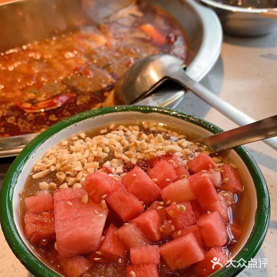 老成都市井活过阿泥头火锅公司(海宁乐活广场店)