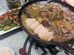 -大宝全猪馆(南京路店)