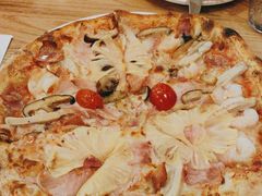 -城市大道红炉披萨烘焙坊