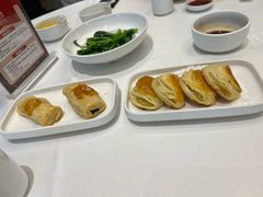 -万龙洲海鲜(大兴绿地缤纷城店)
