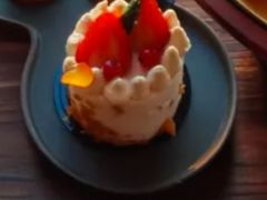 海盐焦糖薄脆蛋糕-三迪希尔顿酒店·星空酒廊