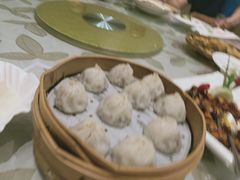 -山明水秀大饭店