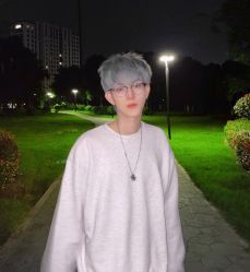 -川和潮人