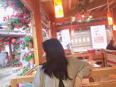 大堂-民食香·腊排骨野生菌美食(木府店)