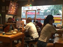 大堂-香满园春饼·家常菜(东大桥店)