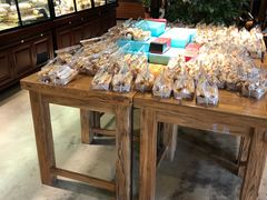 面包甜点陈列柜-糕潮(森兰店)