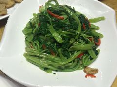 -新海利海鲜城·41年珠海老字号(夏湾店)