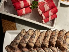 -尚尚仙·酸汤猪手·猪肚鸡火锅(华联万柳购物中心店)