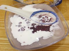 椰汁莲子红豆沙-小雨点糖水店(中兴街分店)
